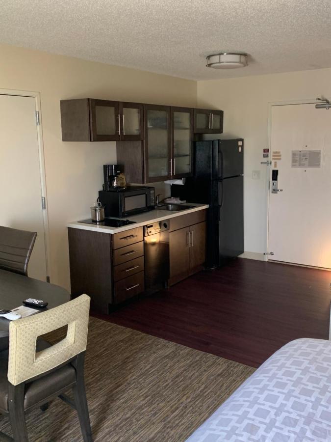 Candlewood Suites Fargo-North Dakota State University By Ihg Εξωτερικό φωτογραφία