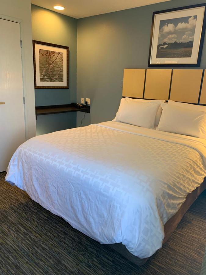 Candlewood Suites Fargo-North Dakota State University By Ihg Εξωτερικό φωτογραφία