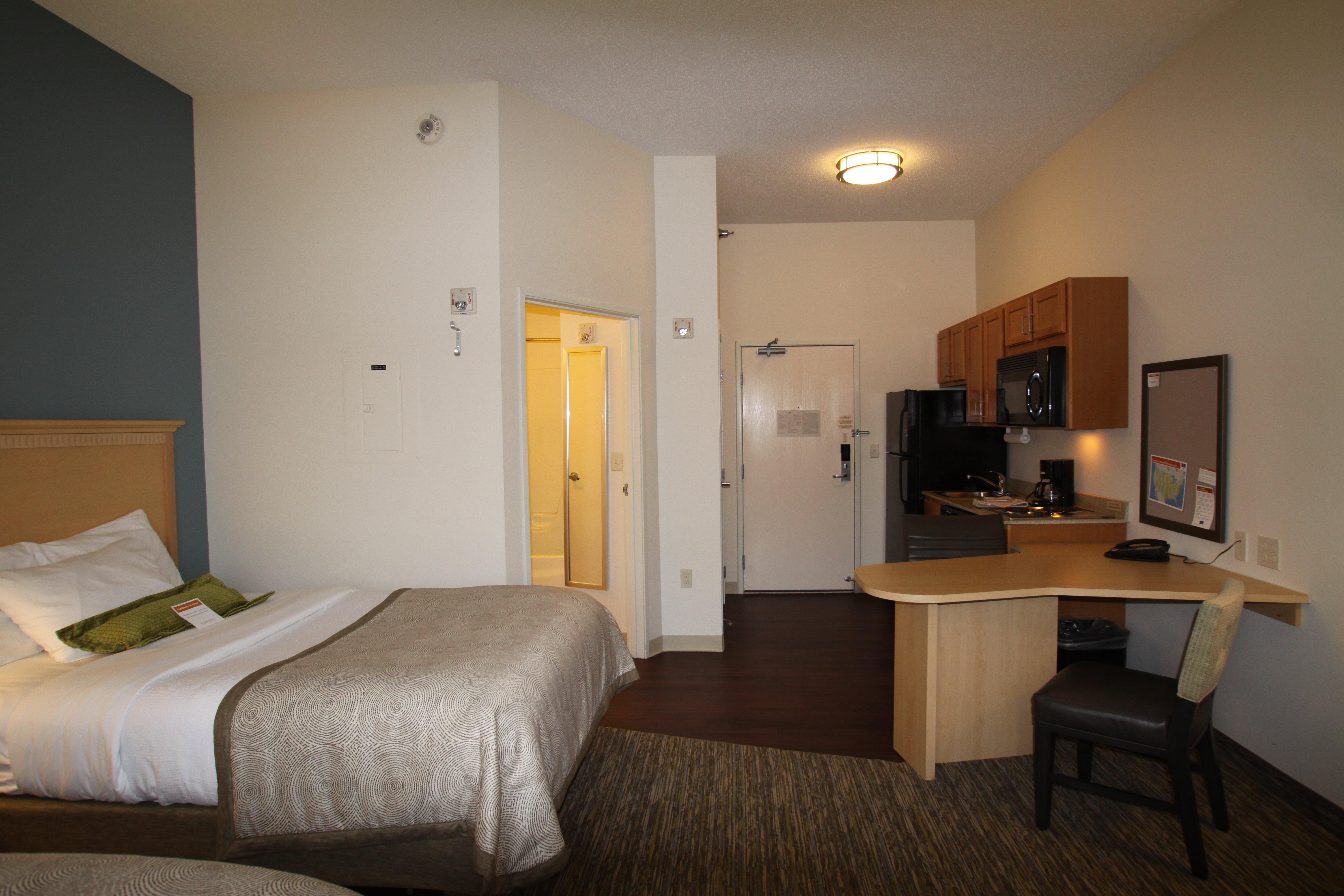 Candlewood Suites Fargo-North Dakota State University By Ihg Εξωτερικό φωτογραφία
