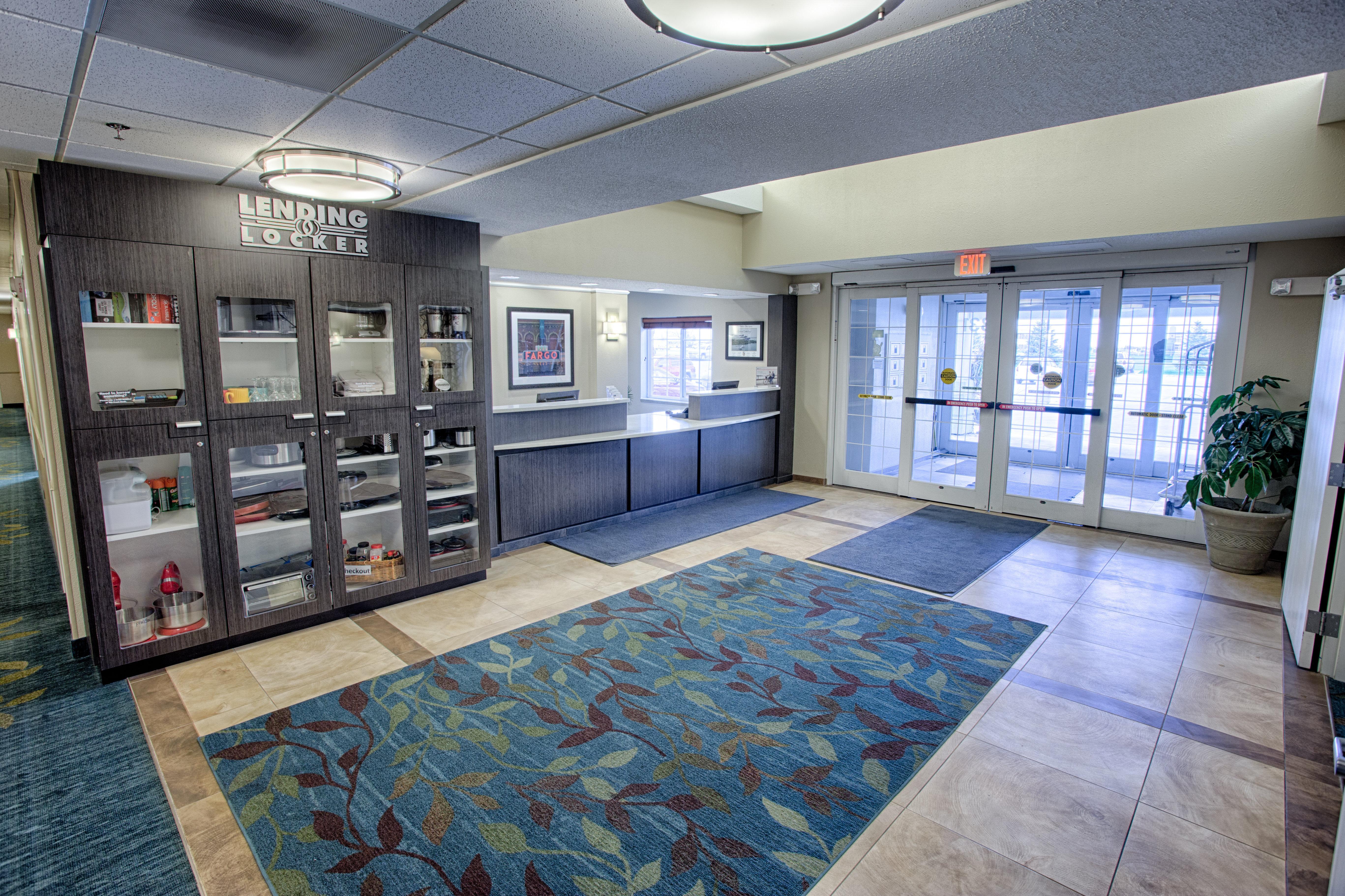 Candlewood Suites Fargo-North Dakota State University By Ihg Εξωτερικό φωτογραφία