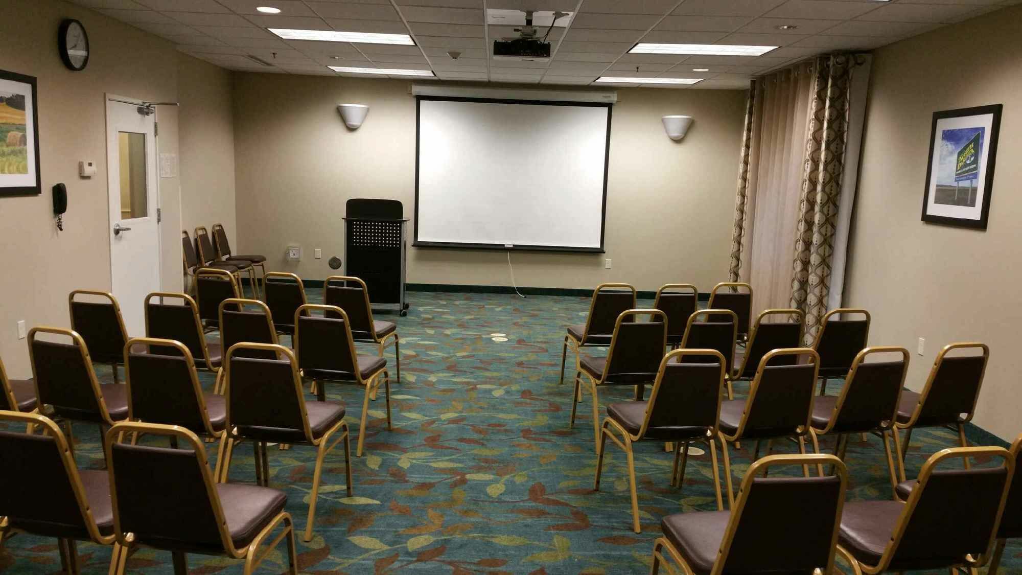 Candlewood Suites Fargo-North Dakota State University By Ihg Εξωτερικό φωτογραφία